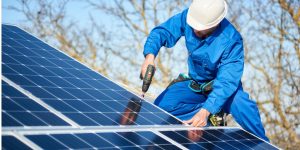 Installation Maintenance Panneaux Solaires Photovoltaïques à Saint-Gilles-de-Cretot